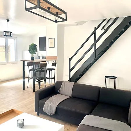 Le Parisien - Logement Pour 2 Personnes * Poitiers